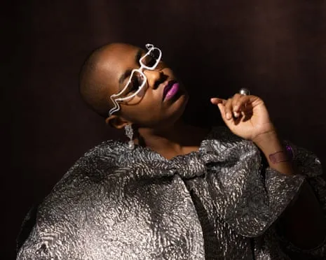 The Multifaceted Vocalist: Musical Exploration – An Innovator of Unique Abilities and Fearless Variety
